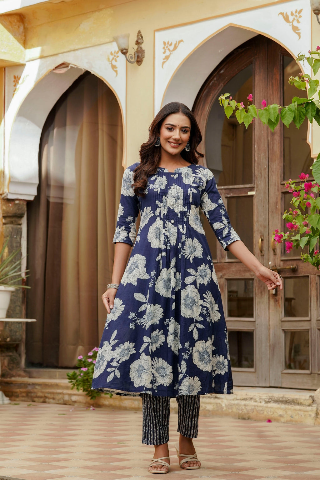 Floral Printed Kurta With Pant & Stripe Printed Dupatta, Blue - Hiral Fashion | Grocsy