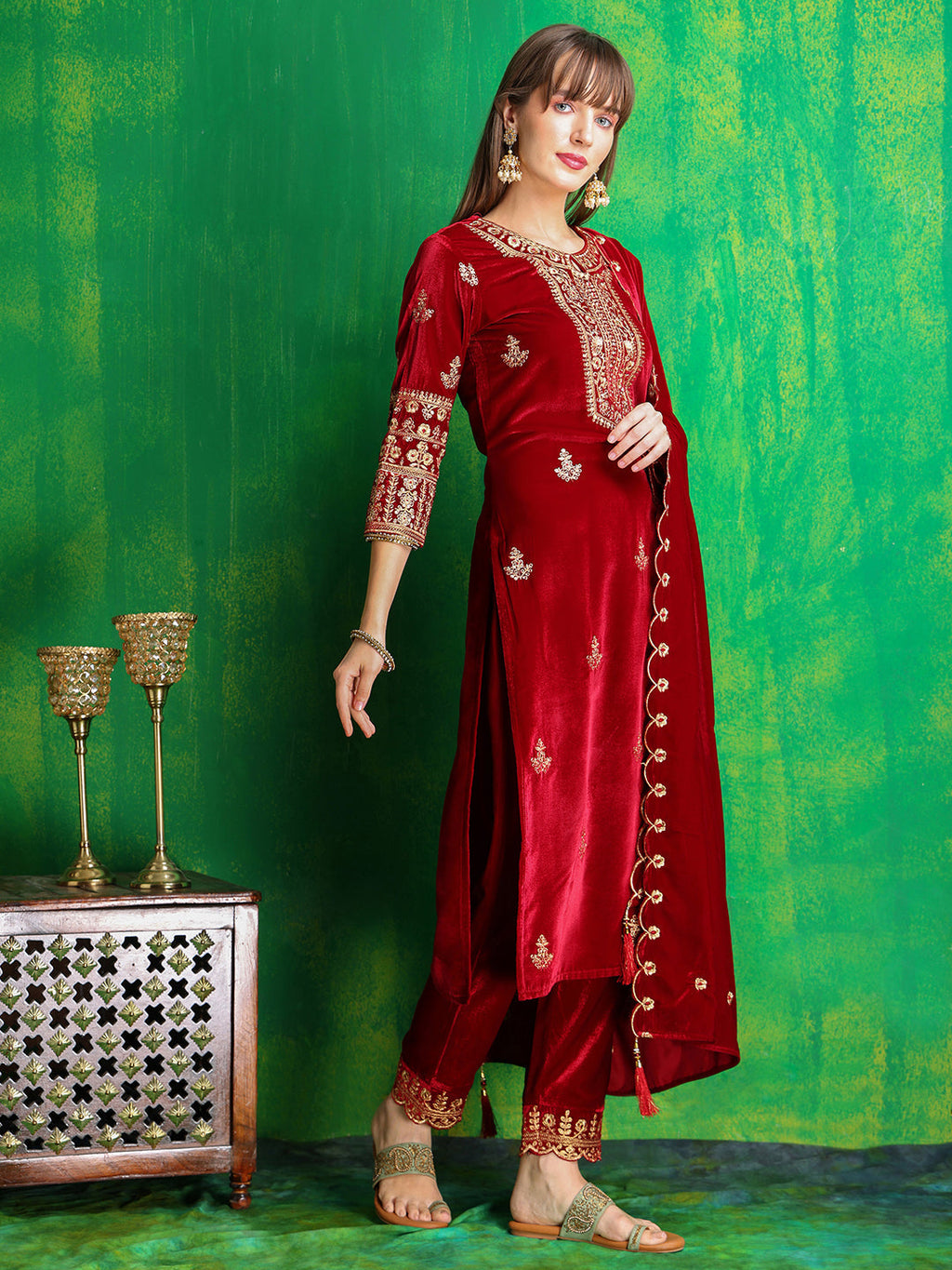 Thread & Sequined Embroidered Velvet Kurta With Pant & Embroidered Dupatta, Maroon - Hiral Fashion | Grocsy