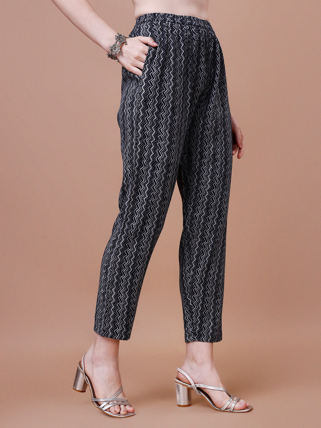 Ethnic Tribal Printed Kurta & Pant Set, Multicolor - Hiral Fashion | Grocsy