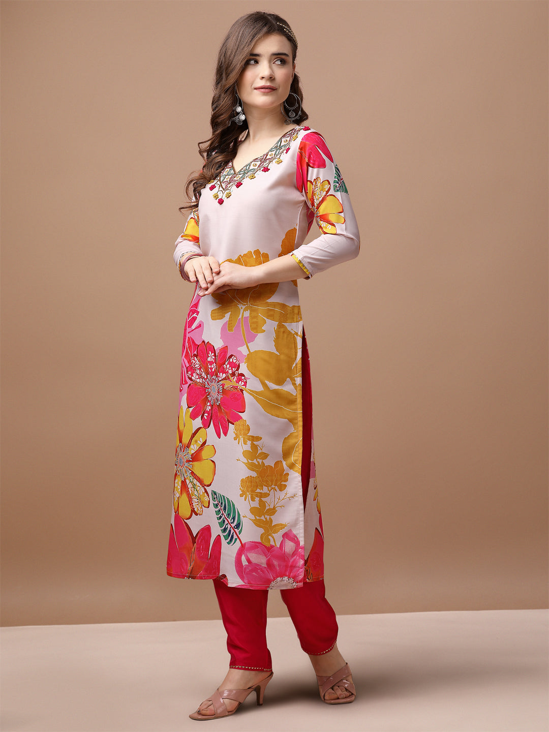 Hand Embroidered Floral Printed Muslin Kurta Pant & Dupatta, Multicolor - Hiral Fashion | Grocsy