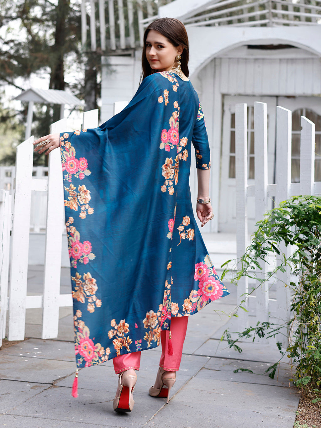 Hand Embroidered Floral Printed Muslin Kurta With Pant & Dupatta, Multicolor - Hiral Fashion | Grocsy