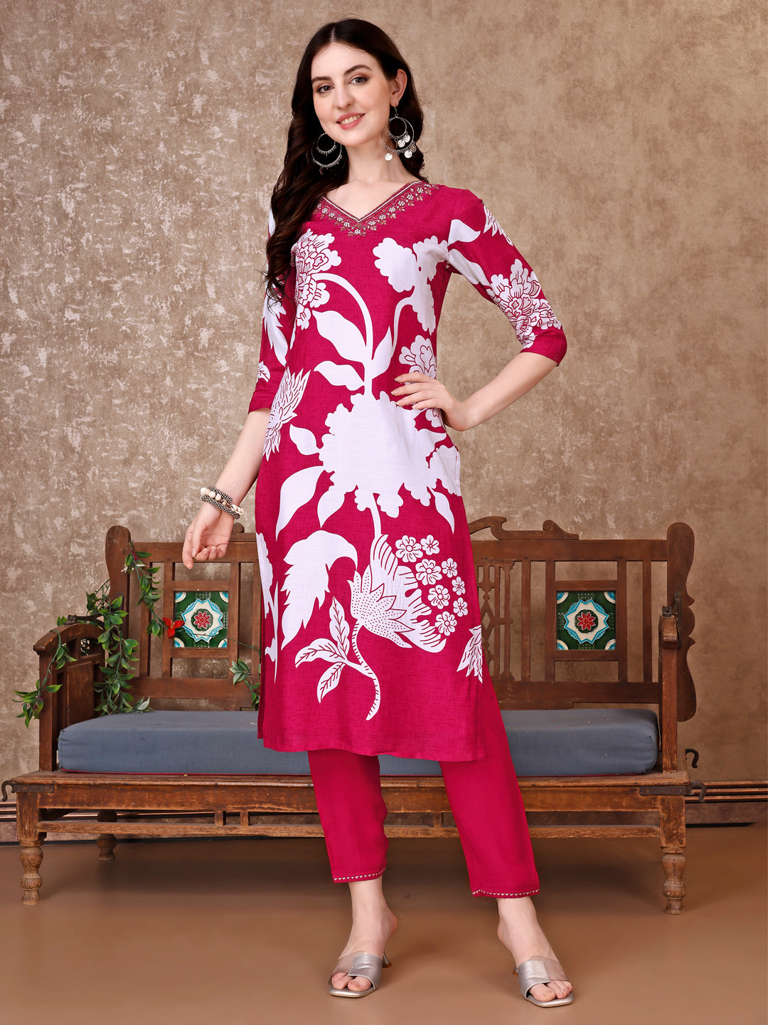 Hand Embroidered & Floral Printed Pure Silk Kurta With Pant & Dupatta, Pink - Hiral Fashion | Grocsy
