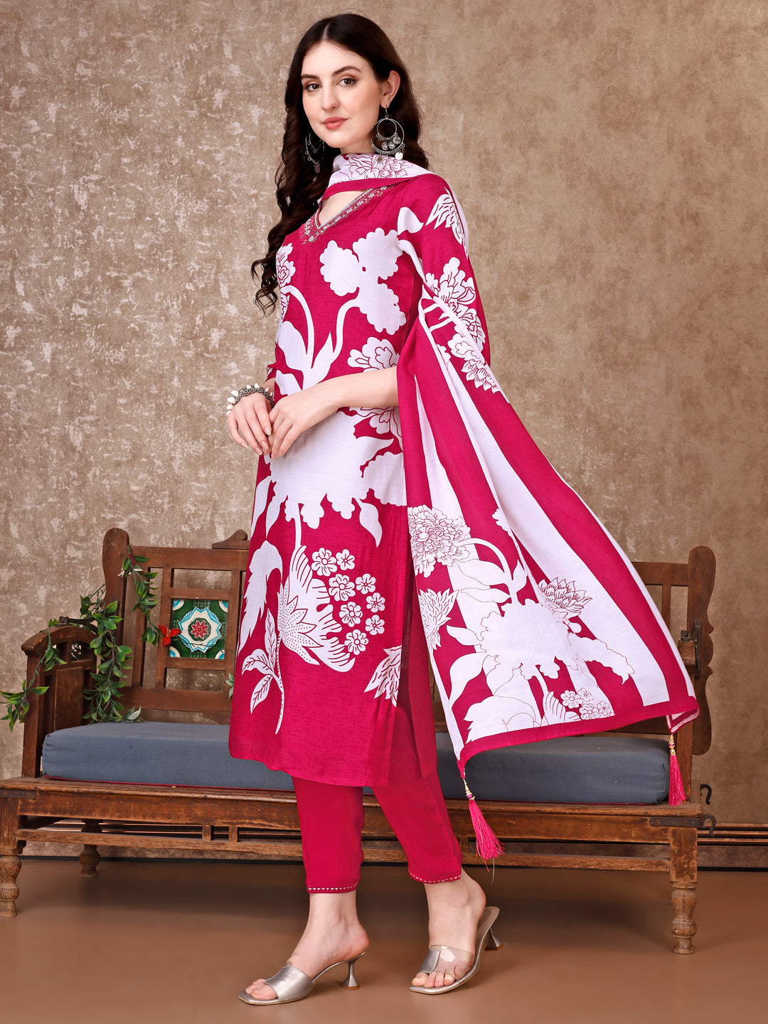 Hand Embroidered & Floral Printed Pure Silk Kurta With Pant & Dupatta, Pink - Hiral Fashion | Grocsy
