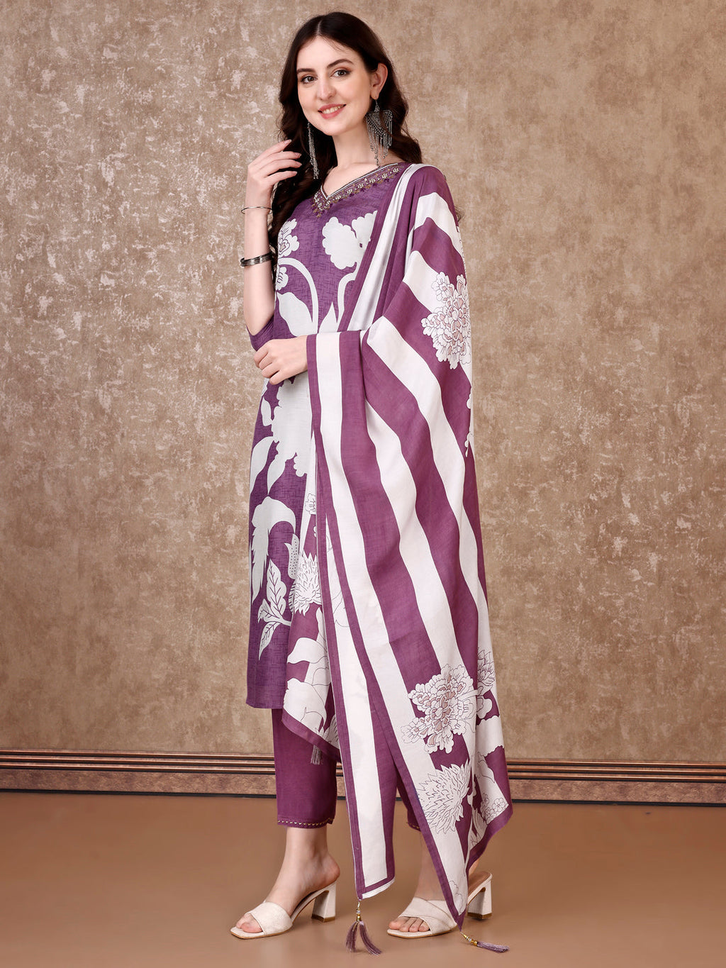 Hand Embroidered & Floral Printed Pure Silk Kurta With Pant & Dupatta, Lavender - Hiral Fashion | Grocsy