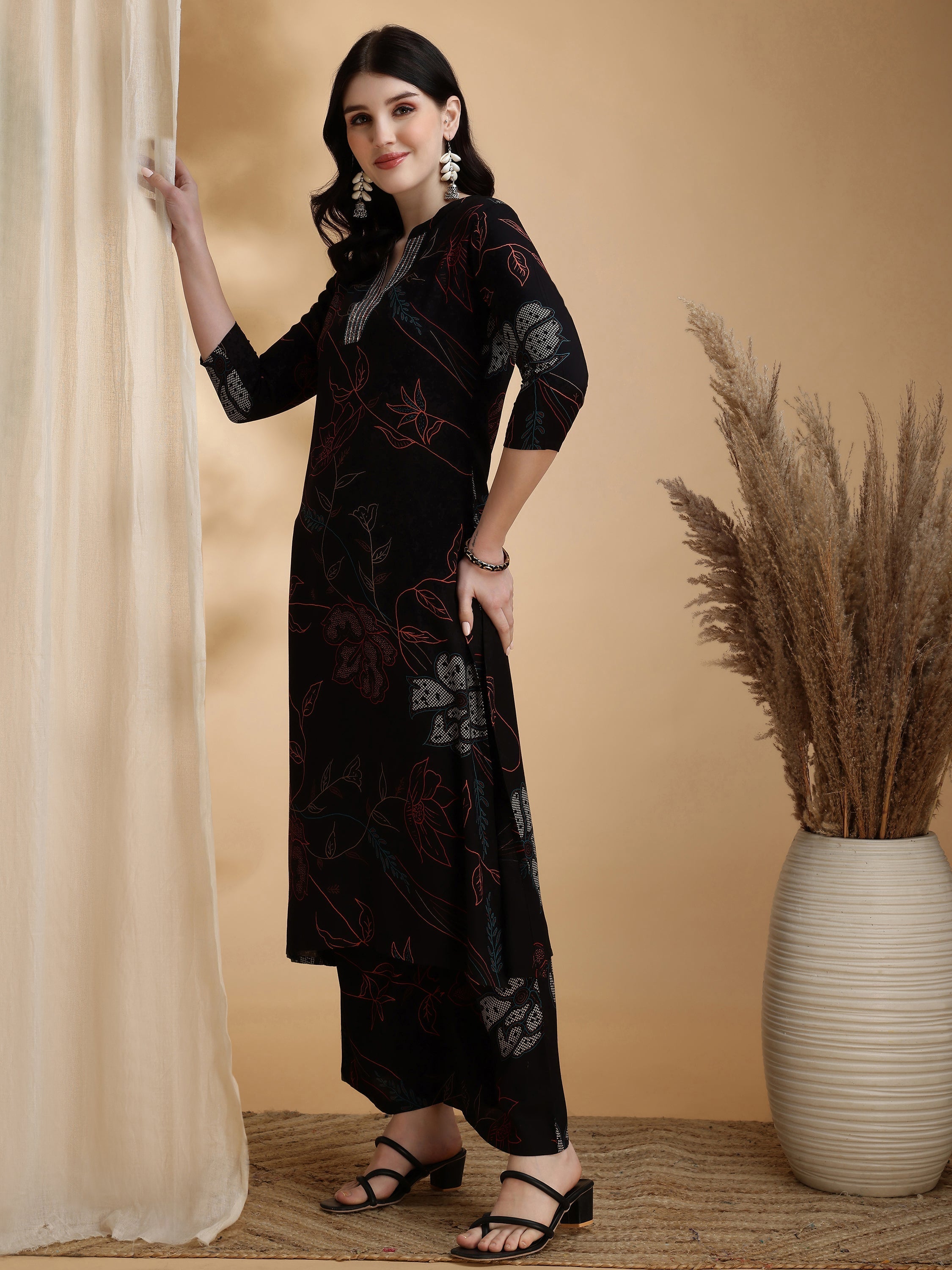 Floral Printed Kurta Pallazo Set, Black - Hiral Fashion | Grocsy