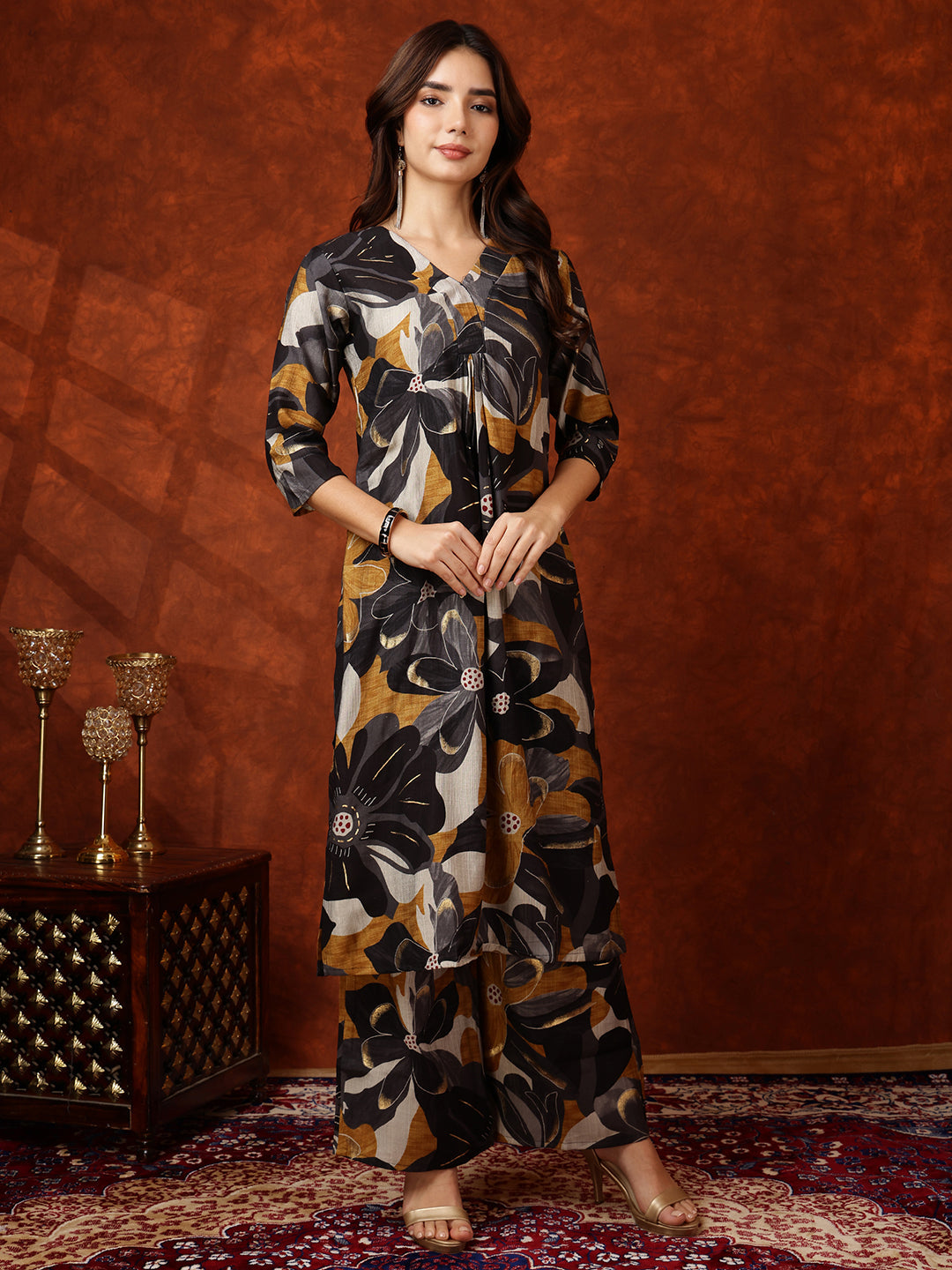 Floral Printed Kurta With Palazzo Pant, Black - Hiral Fashion | Grocsy