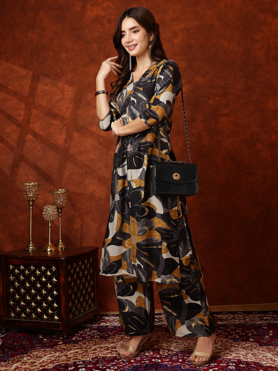 Floral Printed Kurta With Palazzo Pant, Black - Hiral Fashion | Grocsy