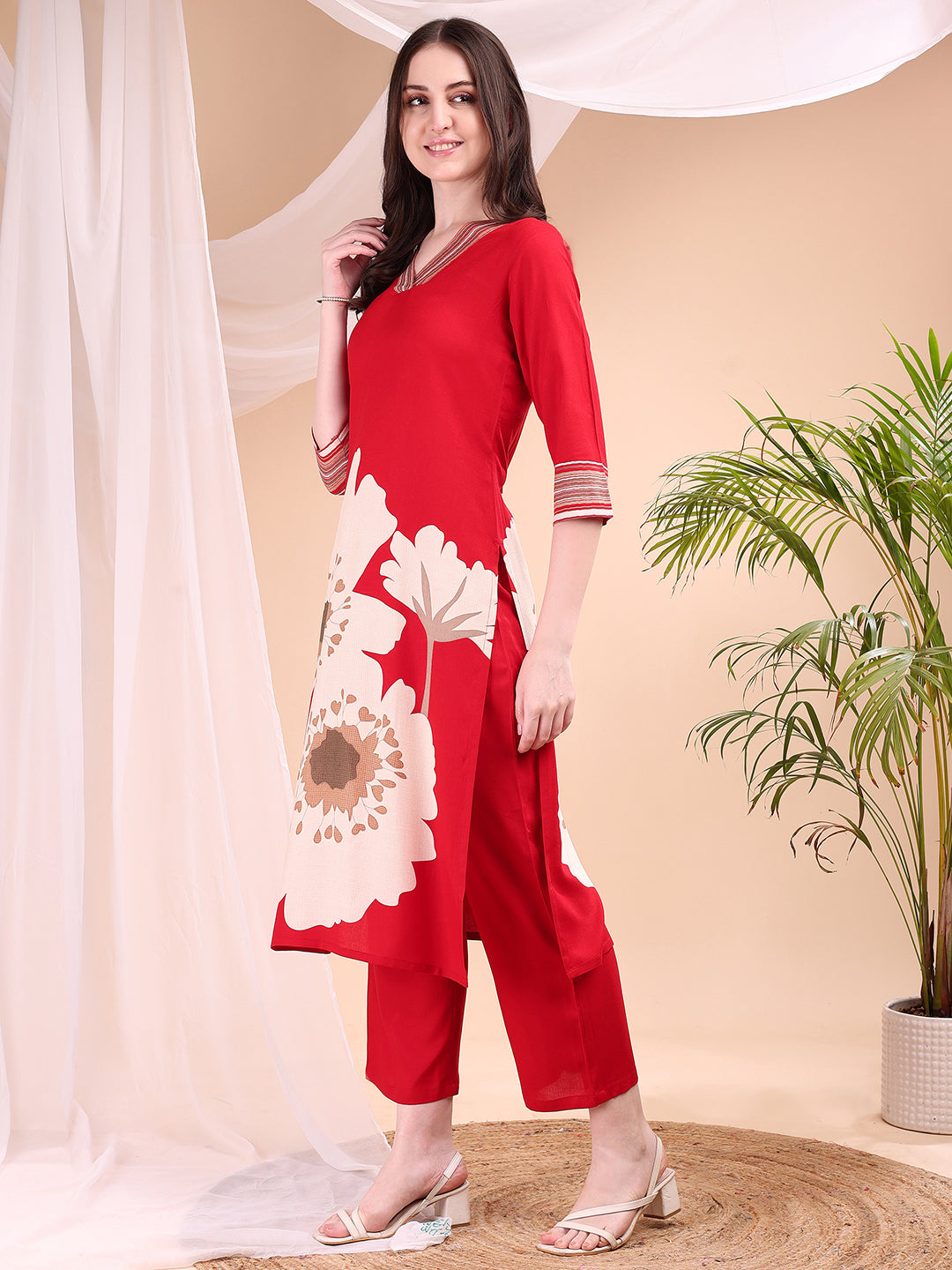 Floral Printed Kurta With Pant, Red - Hiral Fashion | Grocsy