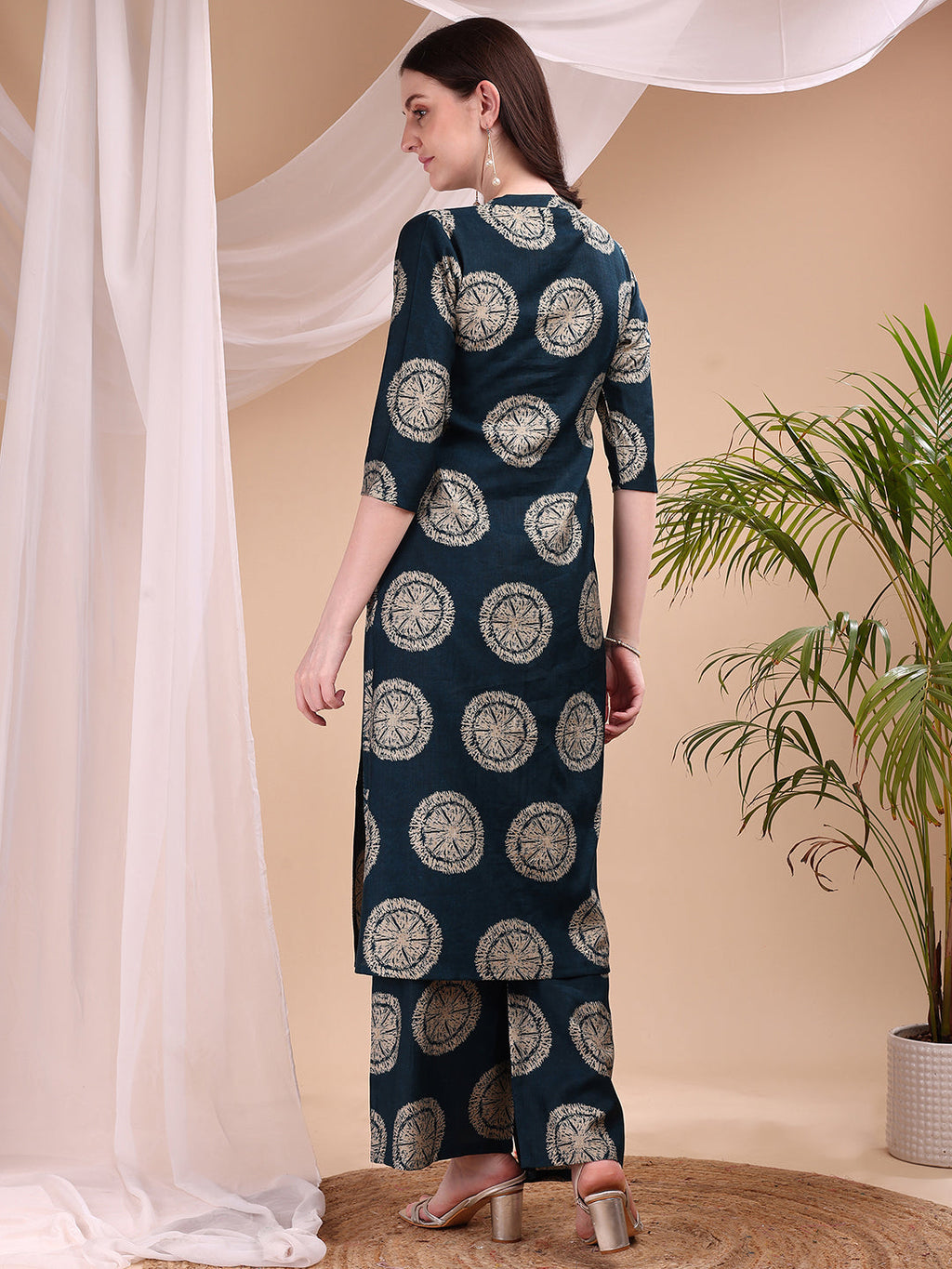 Two-Piece Ethnic Motifs Printed Kurta With Palazzo, Teal - Hiral Fashion | Grocsy