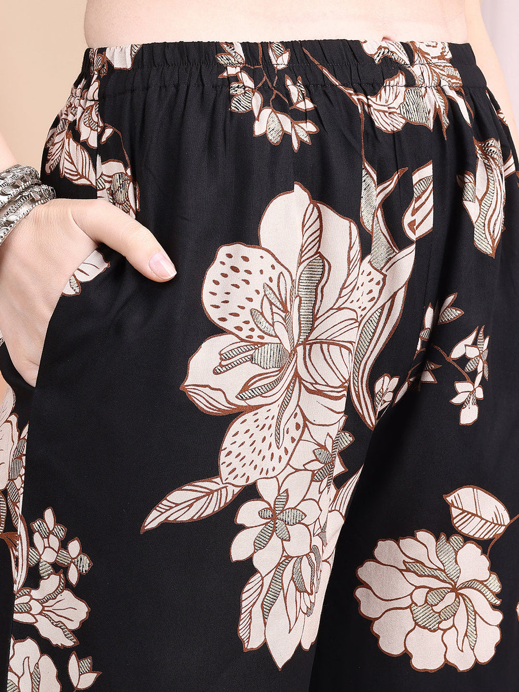 Floral Printed Kurta Set, Black - Hiral Fashion | Grocsy