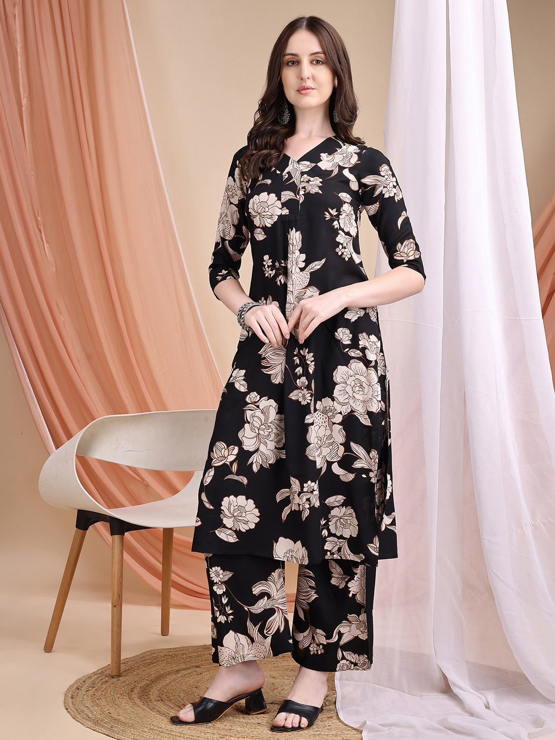 Floral Printed Kurta Set, Black - Hiral Fashion | Grocsy