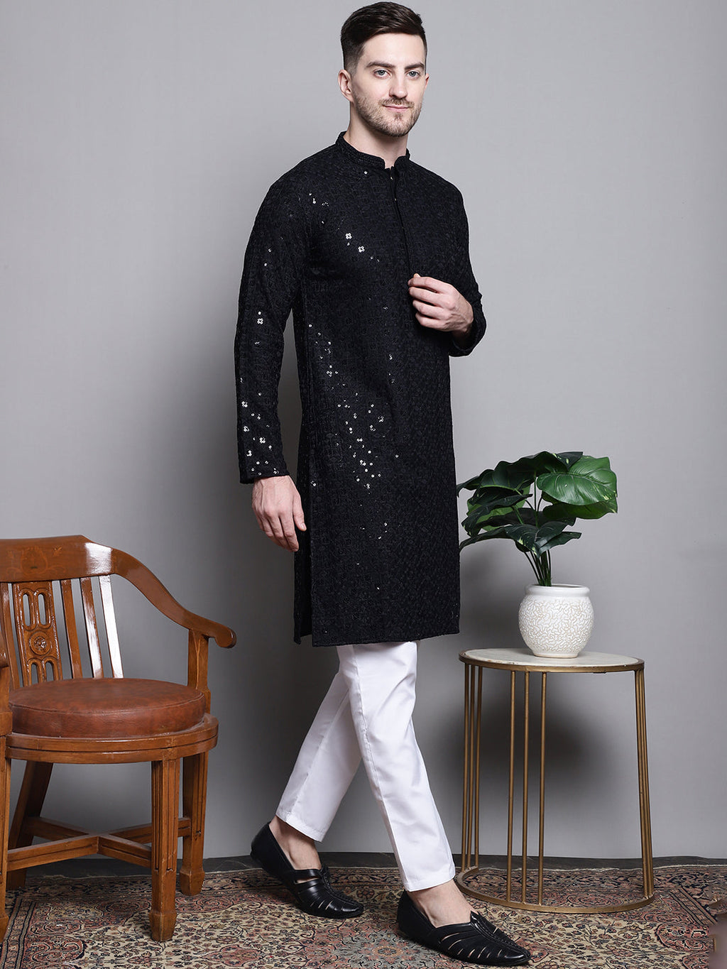 Jompers Men's Sequin Embroidered Pure Cotton Kurta - Black | Grocsy