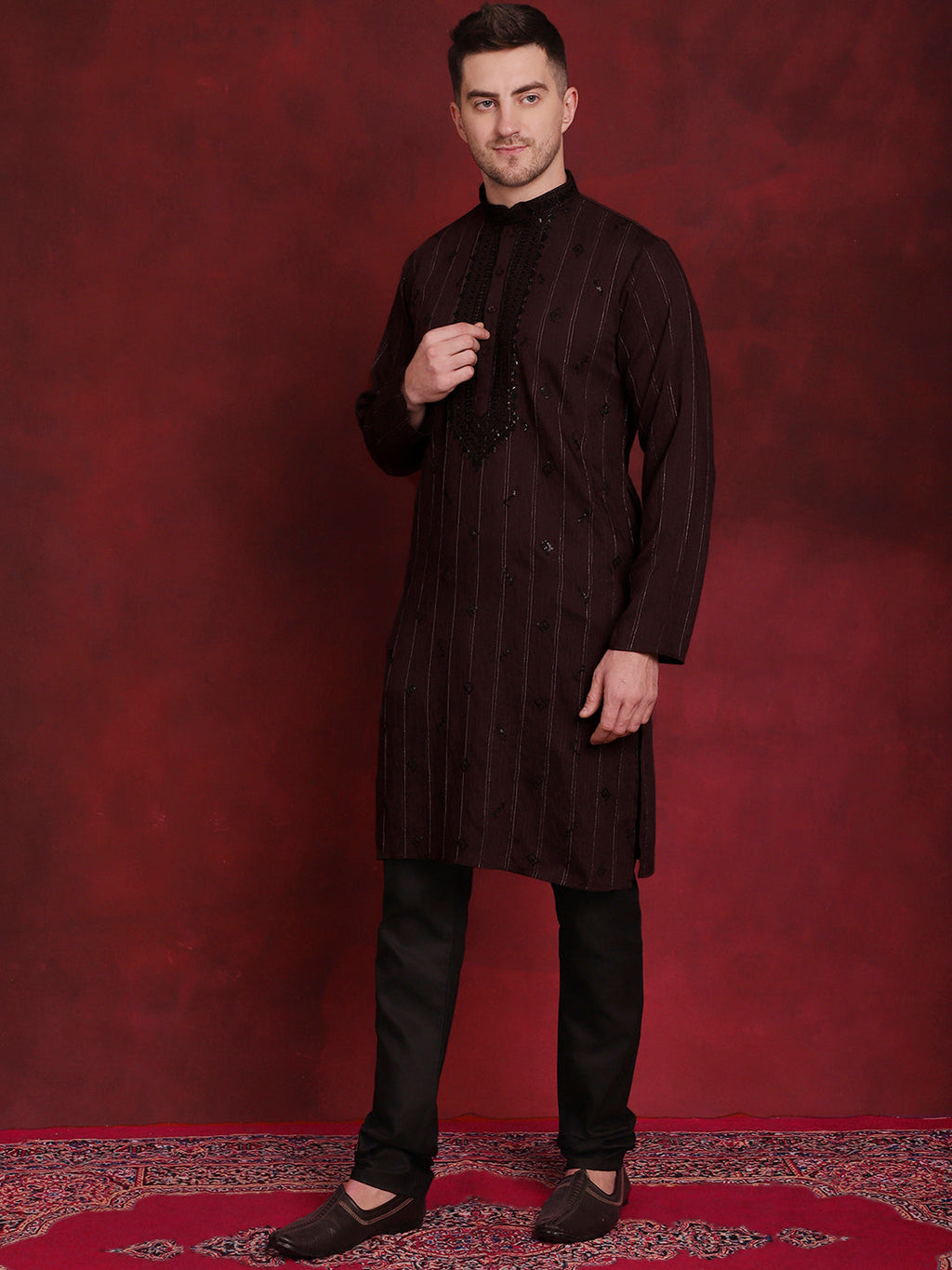 Jompers Men's Sequins Embroidered Kurta - Maroon | Grocsy