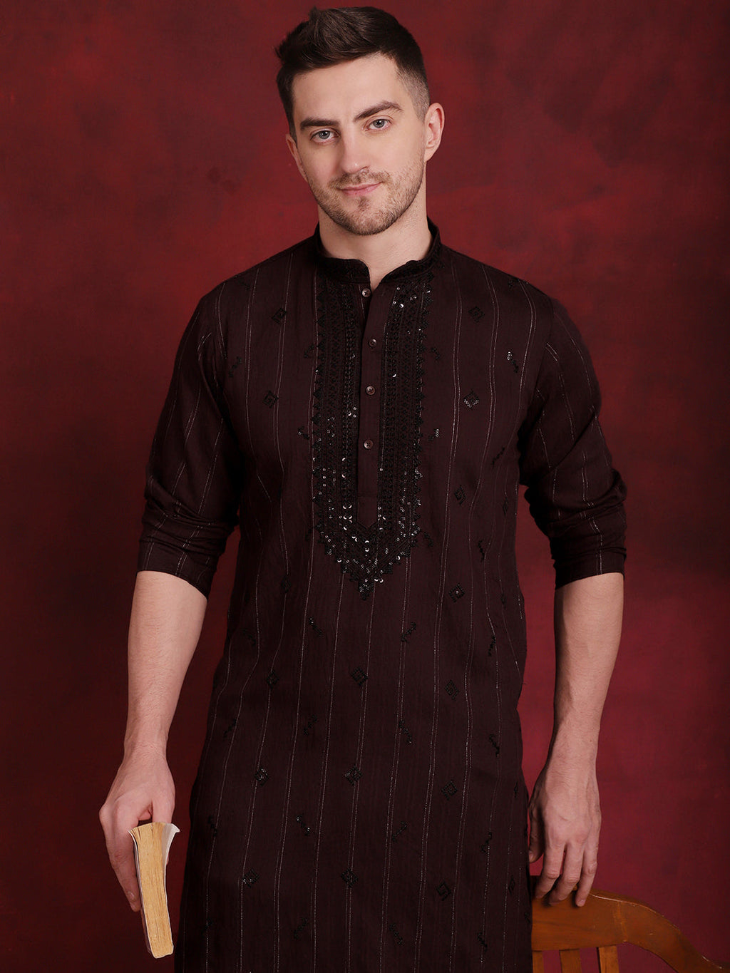 Jompers Men's Sequins Embroidered Kurta - Maroon | Grocsy