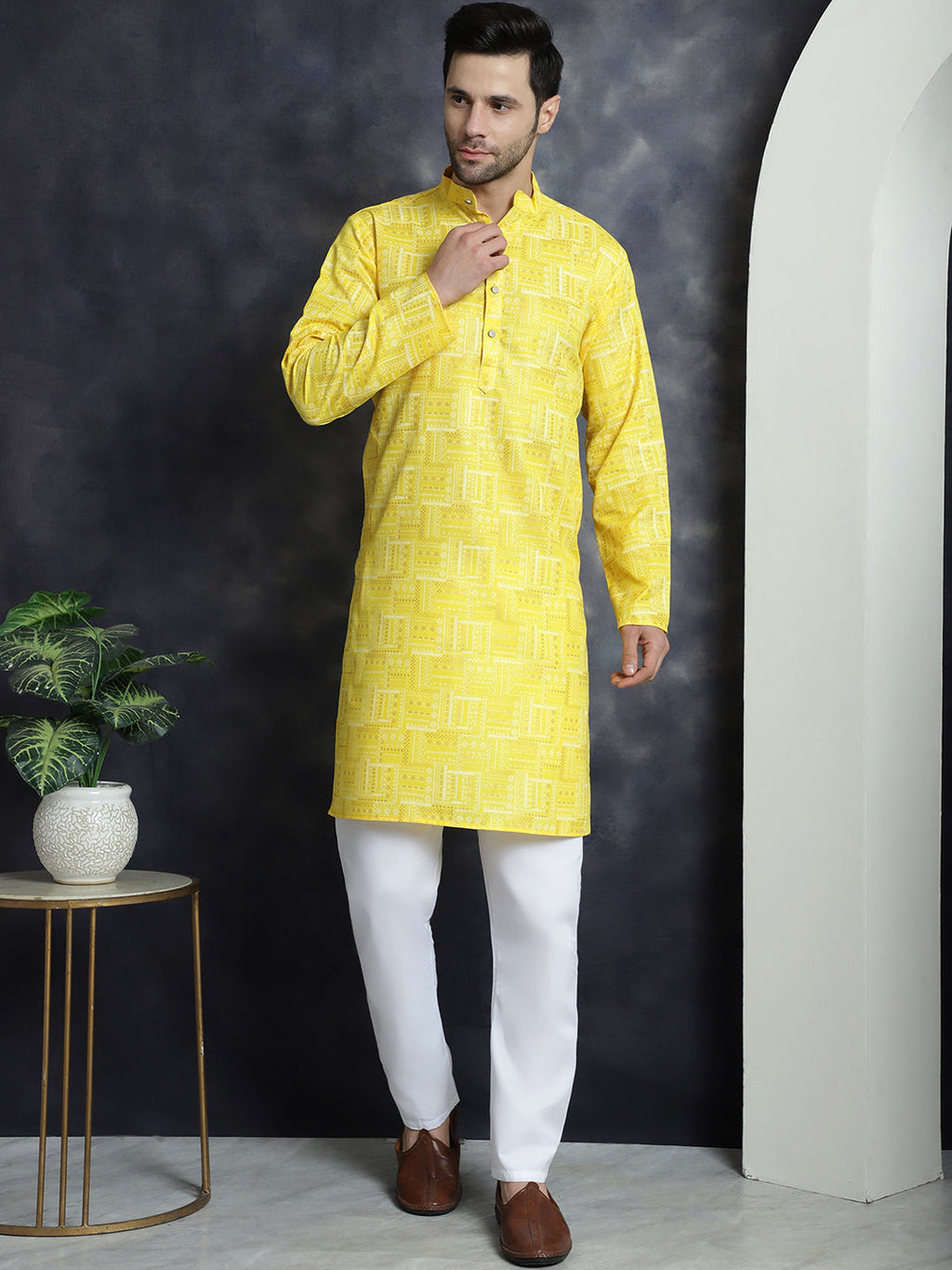 Jompers Men's Printed Kurta - Yellow | Grocsy