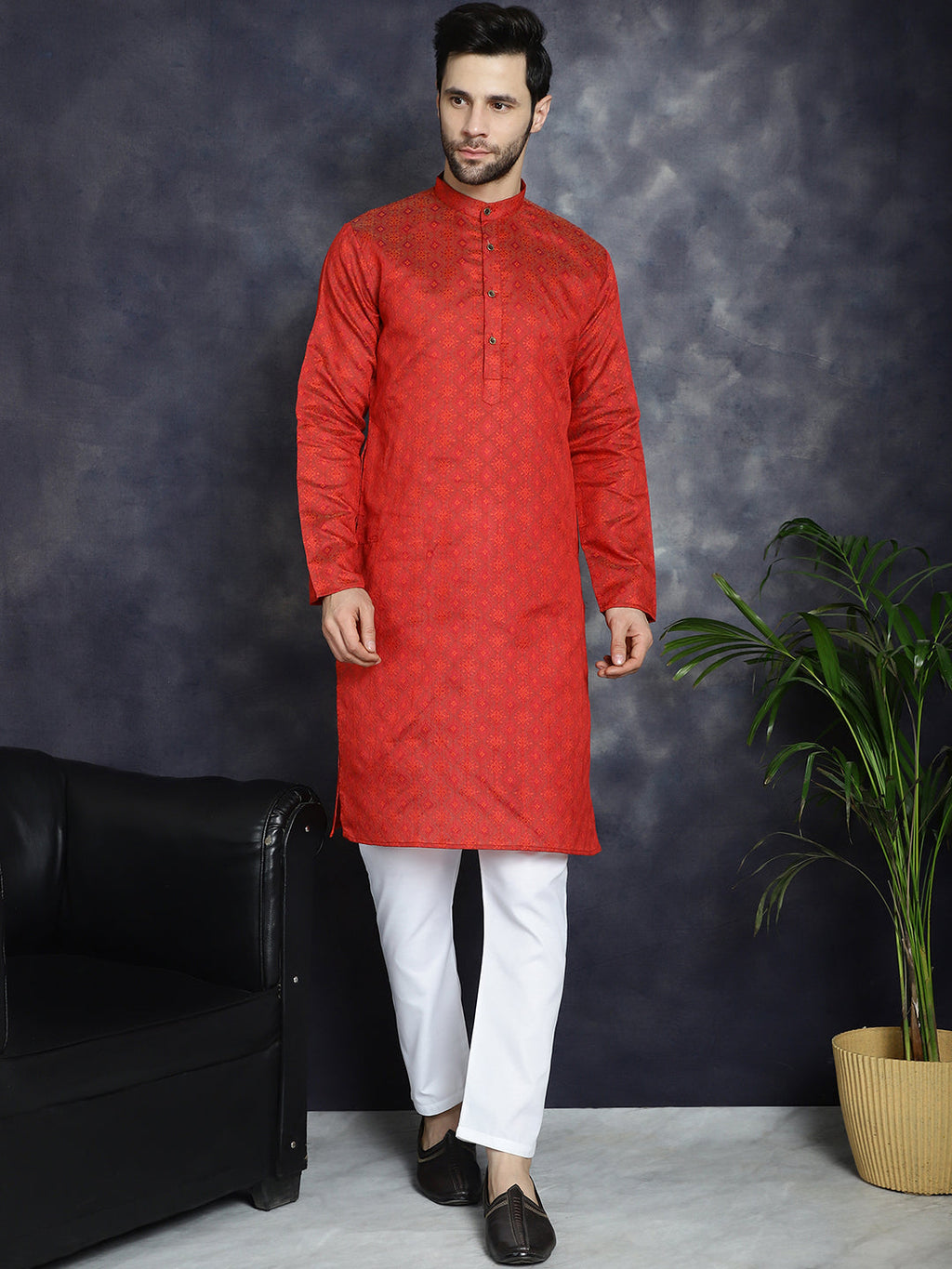 Jompers Men's Red Woven Design Kurta - Red | Grocsy
