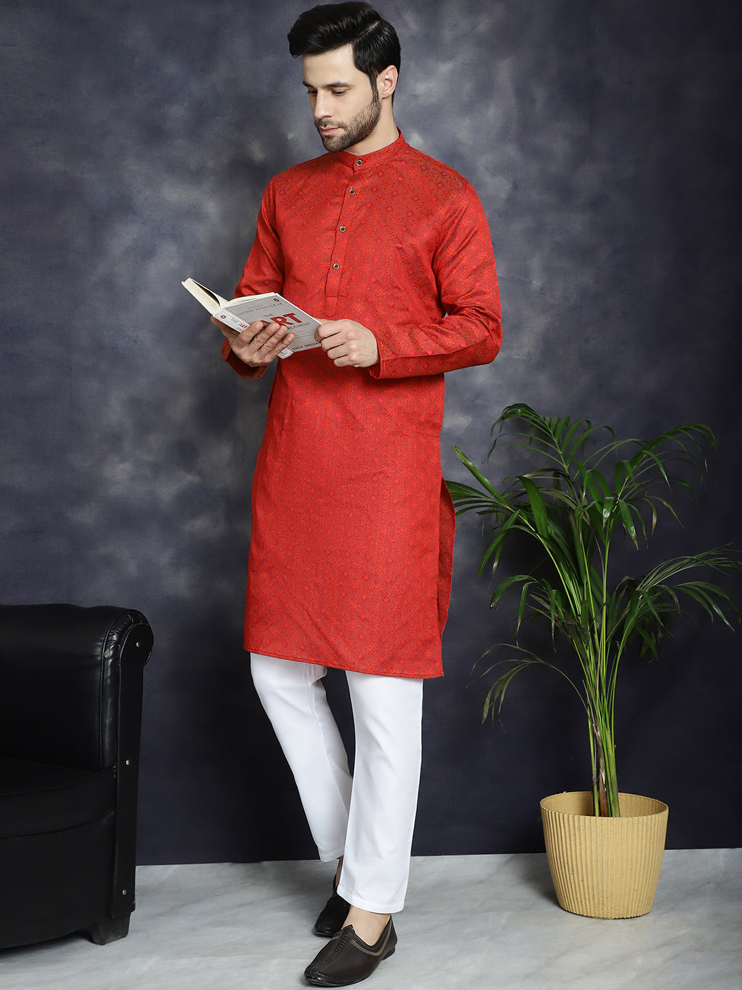 Jompers Men's Red Woven Design Kurta - Red | Grocsy