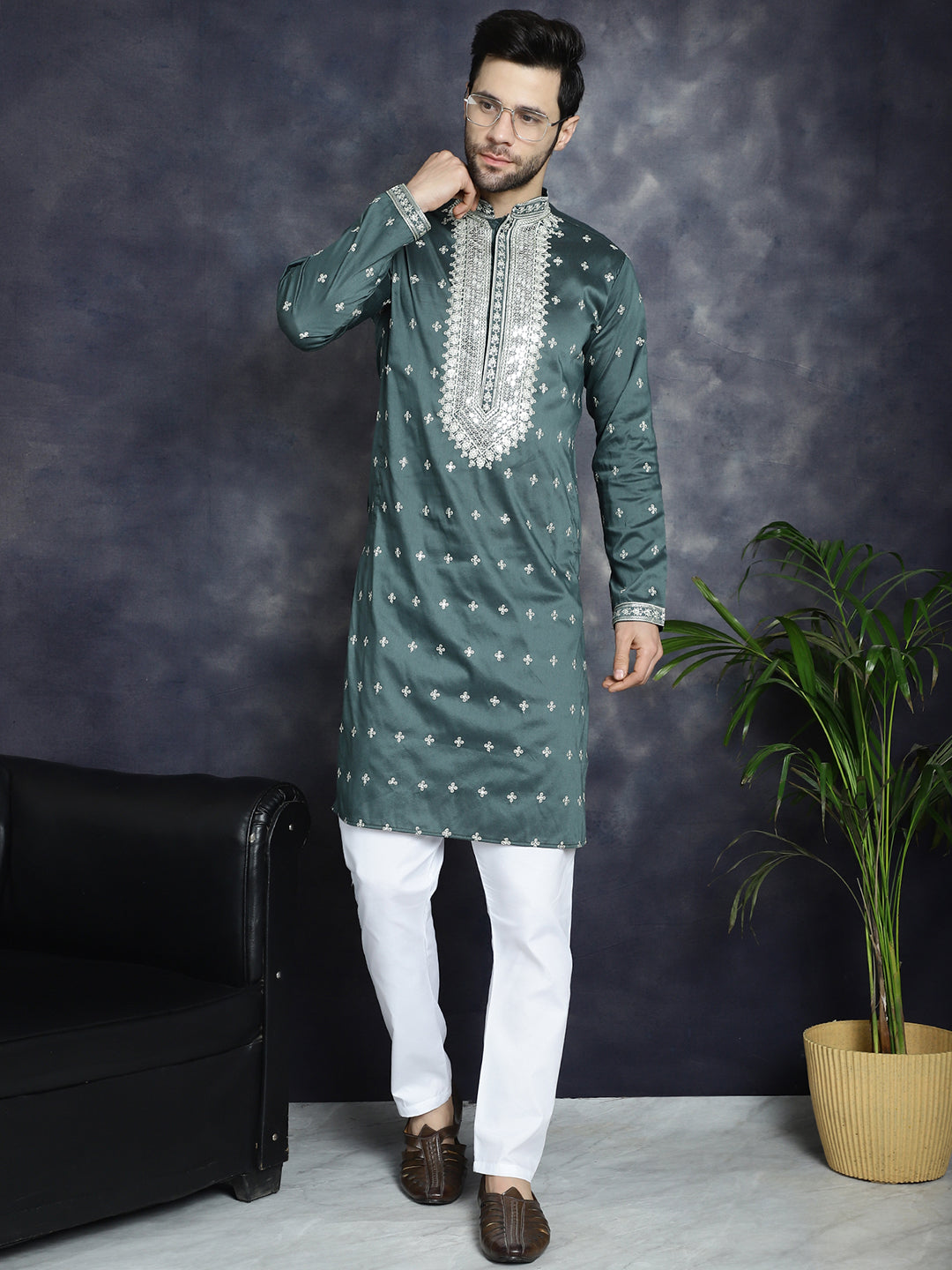 Jompers Men's Sequins Embroidered Kurta - Olive | Grocsy