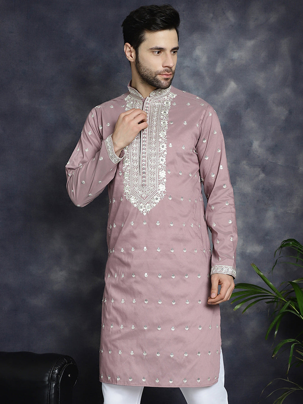Jompers Men's Chikankari Embroidered Kurta - Magenta | Grocsy
