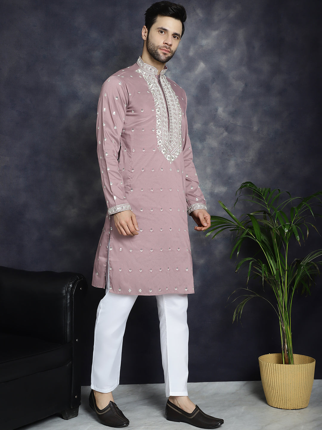 Jompers Men's Chikankari Embroidered Kurta - Magenta | Grocsy