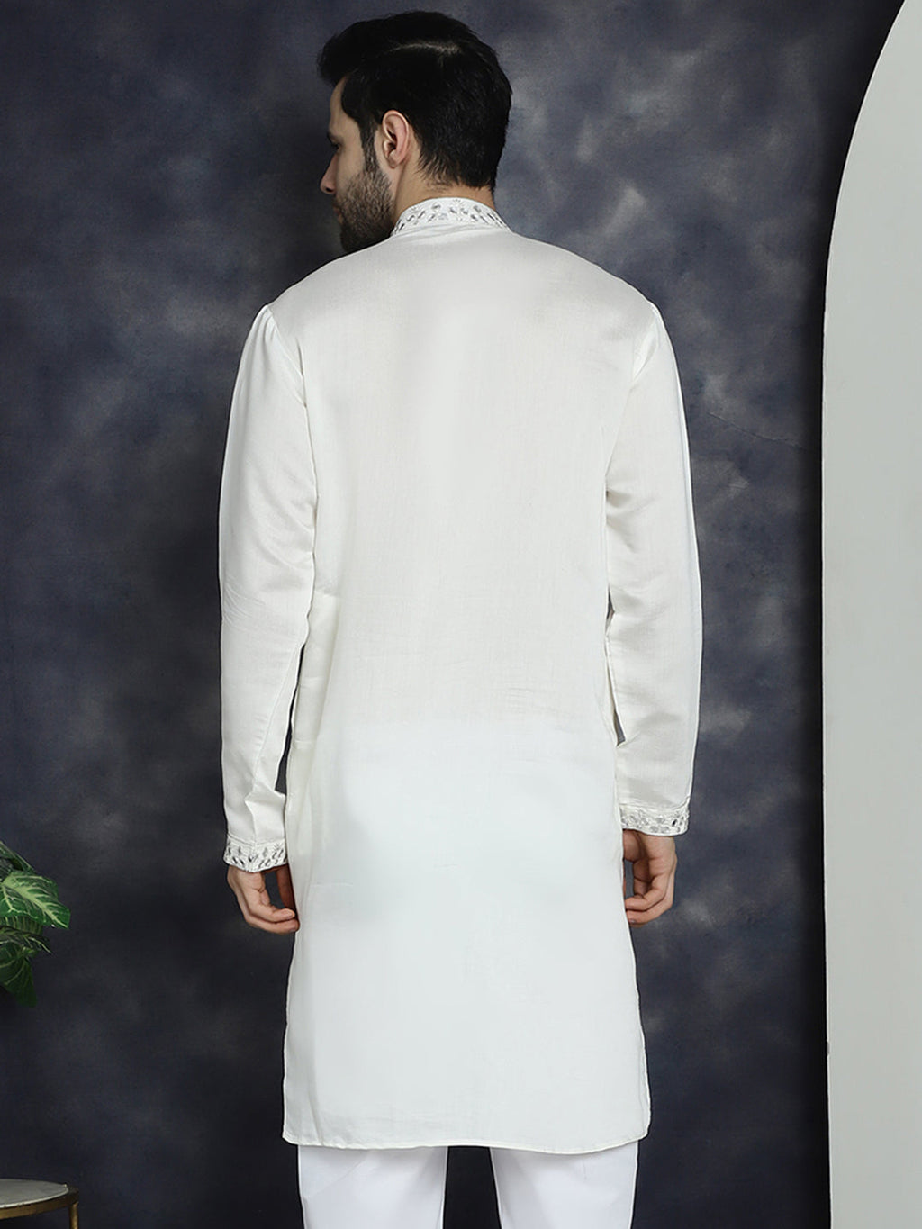 Jompers Men's Embroidered Kurta - White | Grocsy