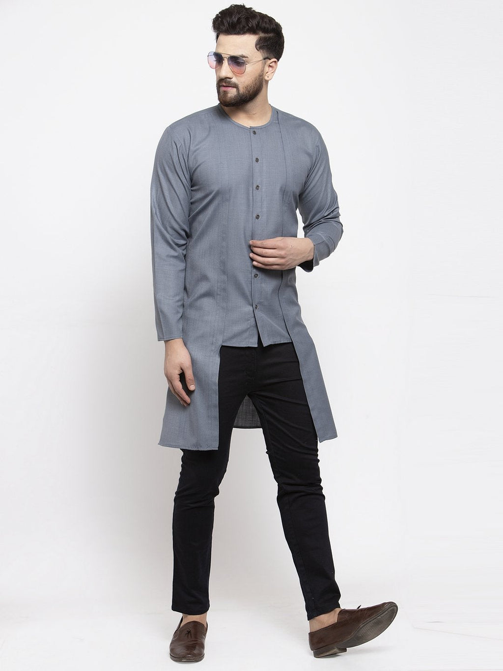 Jompers Men Grey Solid high-low Kurta | Grocsy