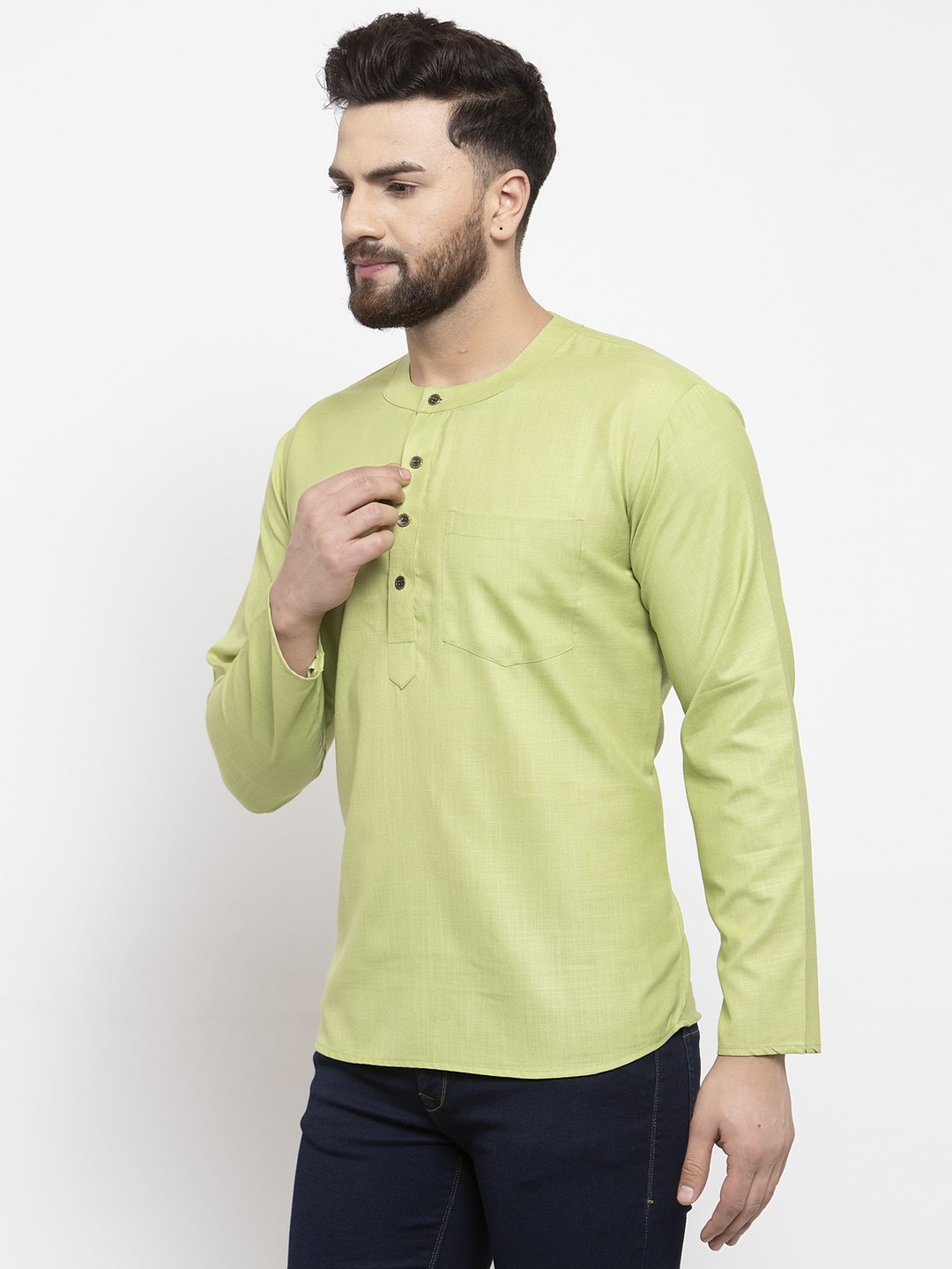 Jompers Men Green Solid Straight Short Kurta | Grocsy
