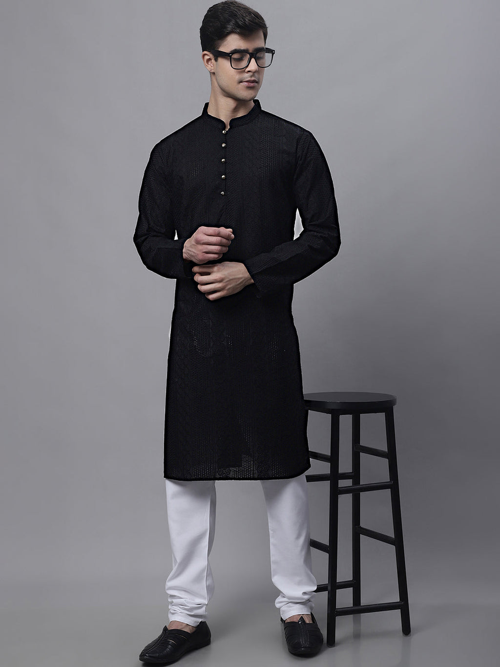 Jompers Men's Black Embroiderd Kurta | Grocsy