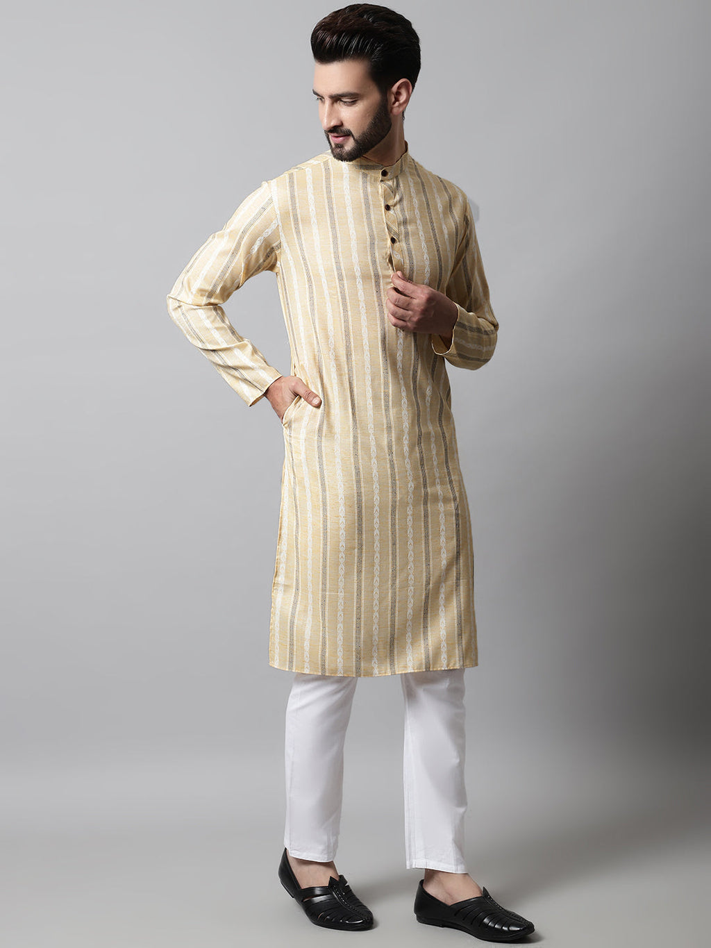 Jompers Men's Beige Geomatric Printed Kurta | Grocsy