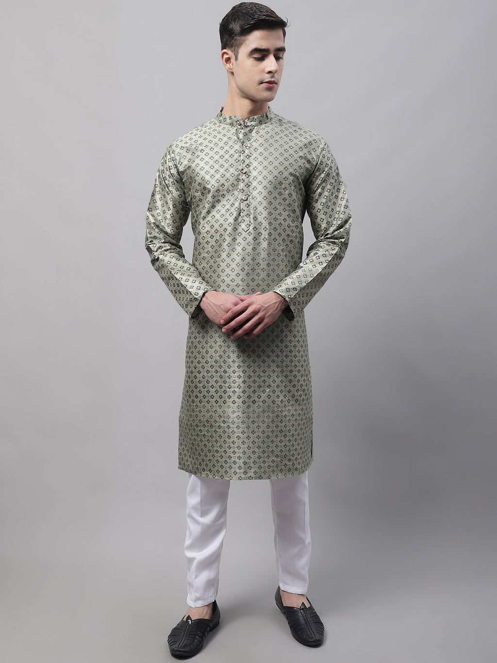 Jompers Men's Green Printed Silk Blend Kurta | Grocsy