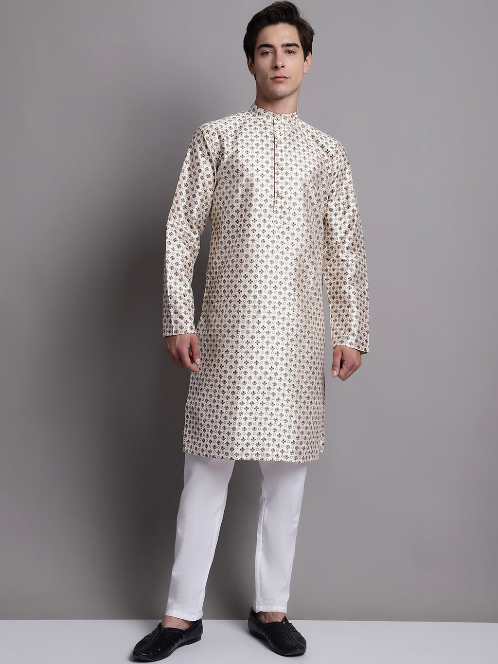 Jompers Men's Grey Printed Silk Blend Kurta | Grocsy