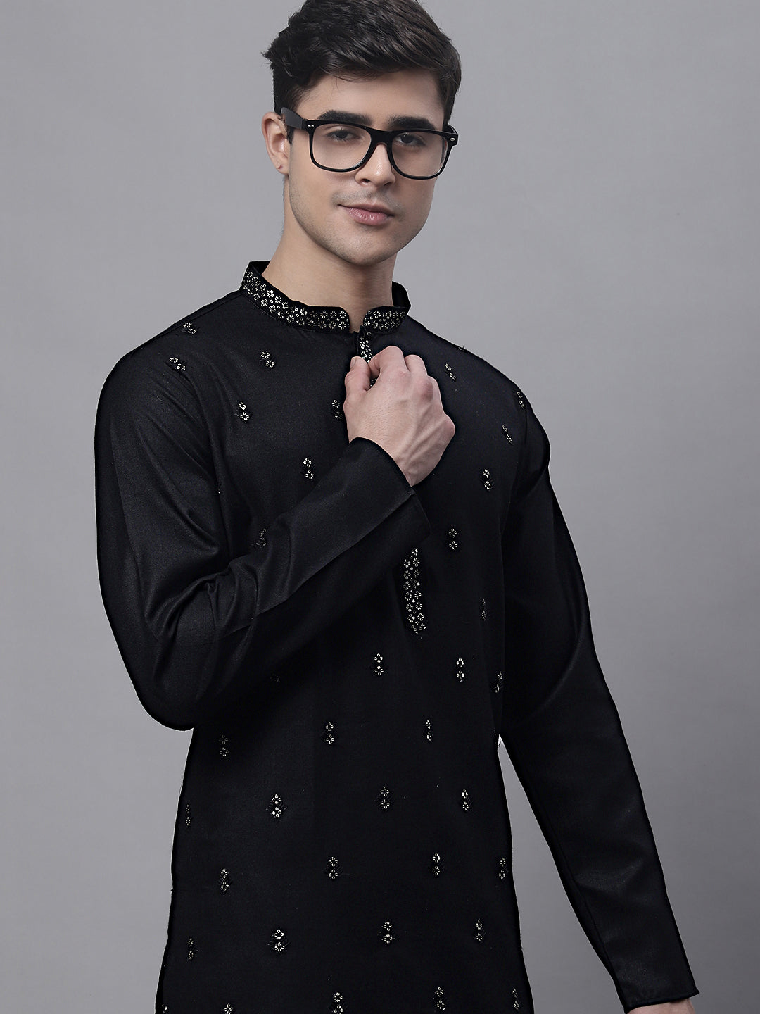 Jompers Men's Black Embroidered Straight Kurta | Grocsy