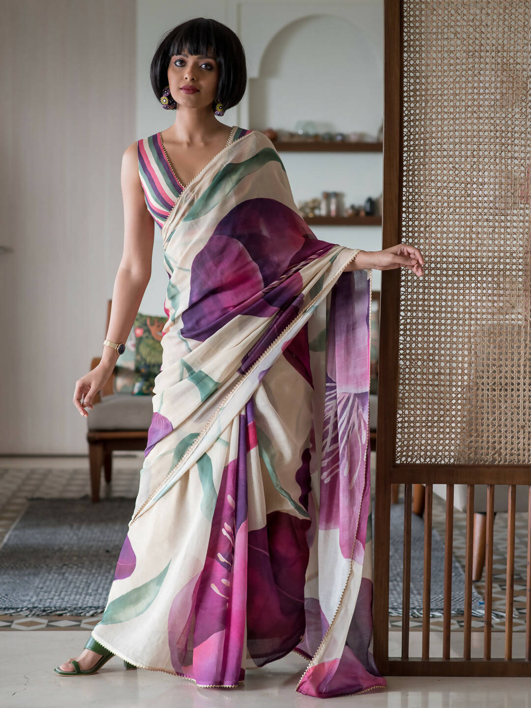 Suta Beige Floral Pure Cotton Saree | Grocsy