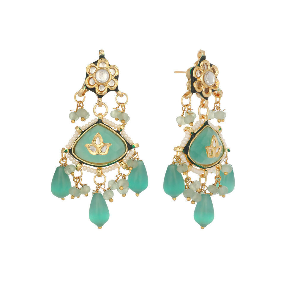 Nuyug 22K Gold Plated Lush Green Maang Tikka & Earrings Set | Grocsy