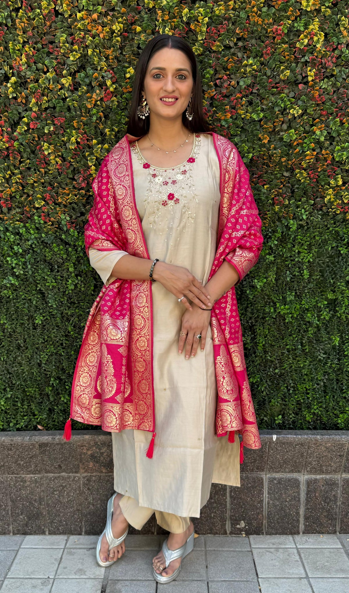 Vedant Vastram Kurta Pant Set With Dupatta Having Beautiful Handwork - Cream | Grocsy