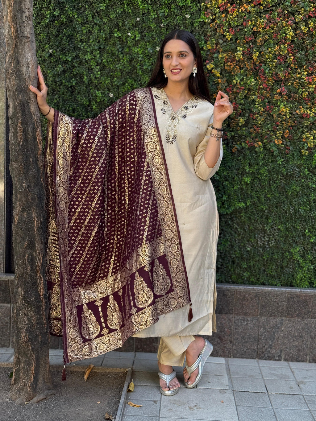Vedant Vastram Kurta Pant Set With Dupatta Having Beautiful Handwork - White | Grocsy