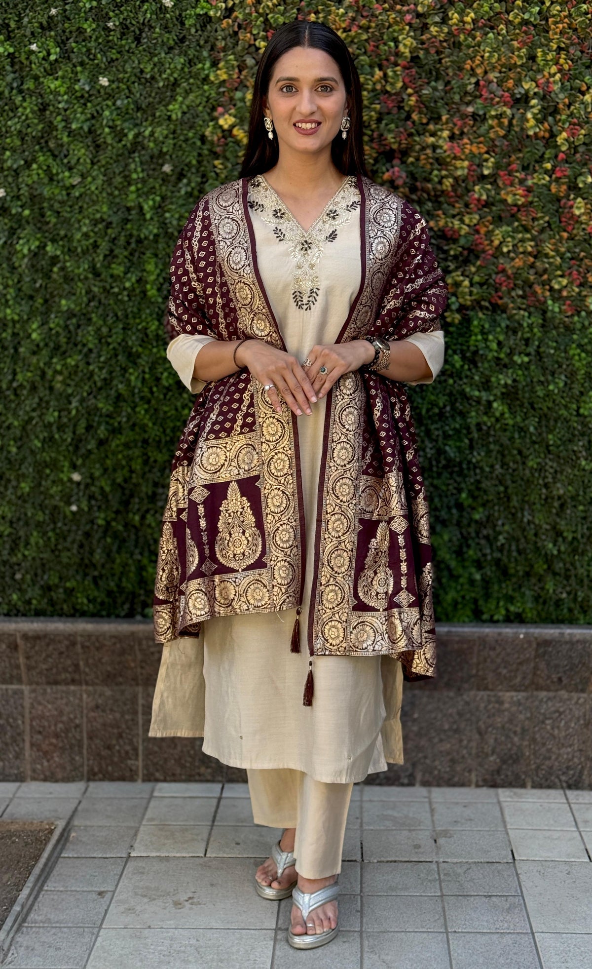 Vedant Vastram Kurta Pant Set With Dupatta Having Beautiful Handwork - White | Grocsy