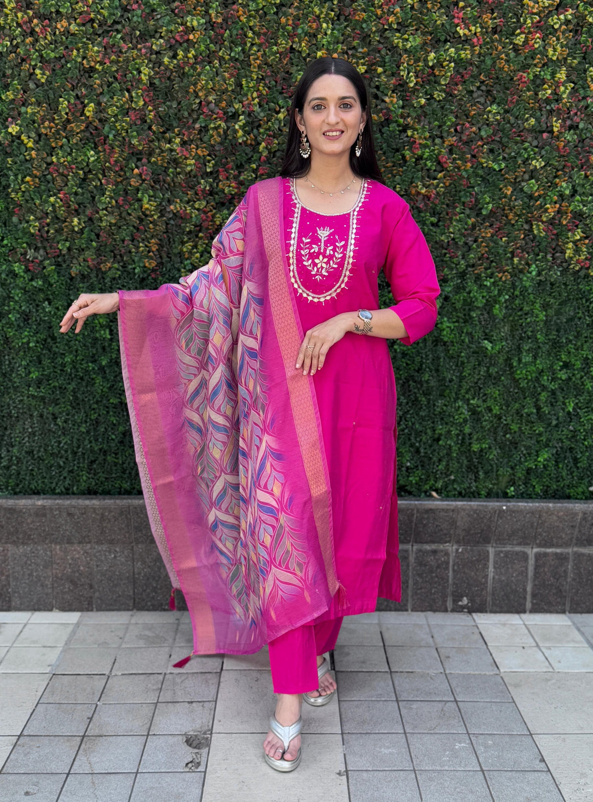 Vedant Vastram Kurta Pant Set With Dupatta Having Beautiful Handwork - Pink | Grocsy