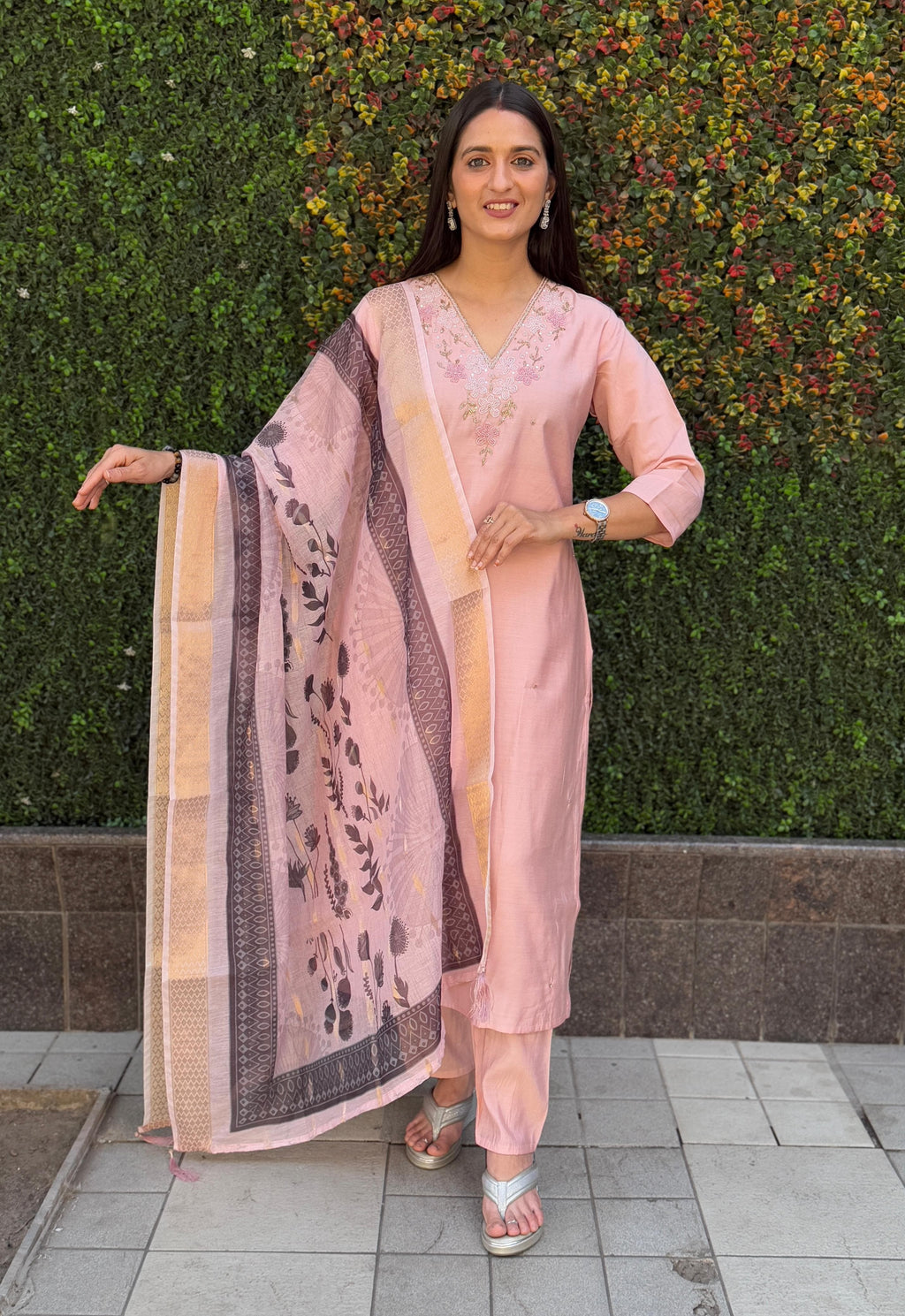 Vedant Vastram Kurta Pant Set With Dupatta Having Beautiful Handwork - Peach | Grocsy