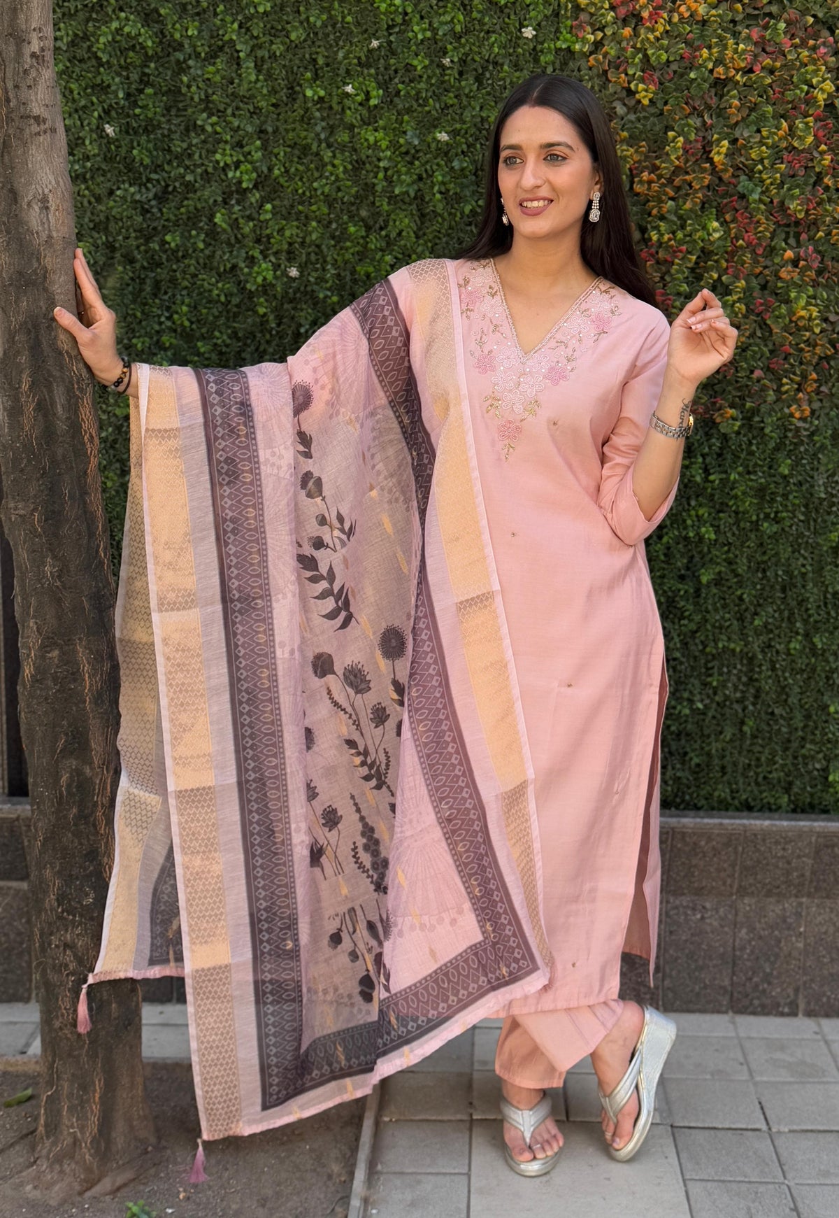 Vedant Vastram Kurta Pant Set With Dupatta Having Beautiful Handwork - Peach | Grocsy