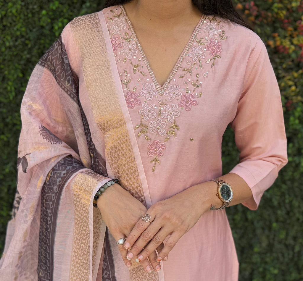 Vedant Vastram Kurta Pant Set With Dupatta Having Beautiful Handwork - Peach | Grocsy