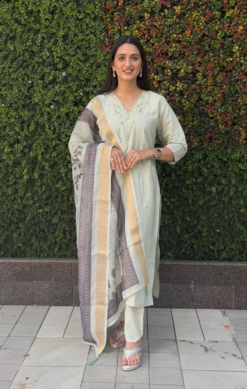 Vedant Vastram Kurta Pant Set With Dupatta Having Beautiful Handwork - Light Pista | Grocsy