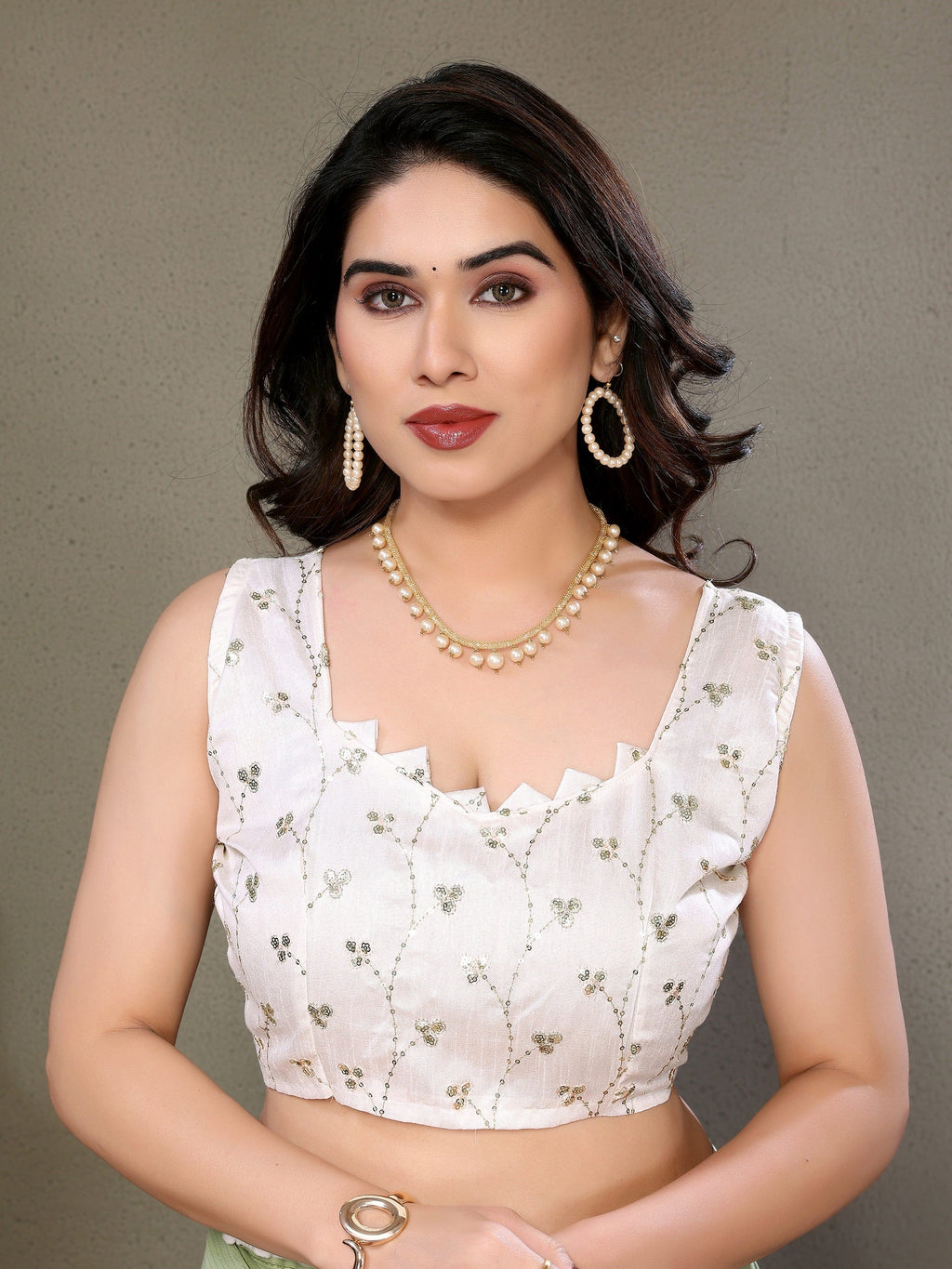 Vedant Vastram Poly Silk Embroidery Work Fancy Saree - Pista | Grocsy