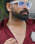 VOJ Gold-Polished Biscuit Chain With Hearts | Grocsy