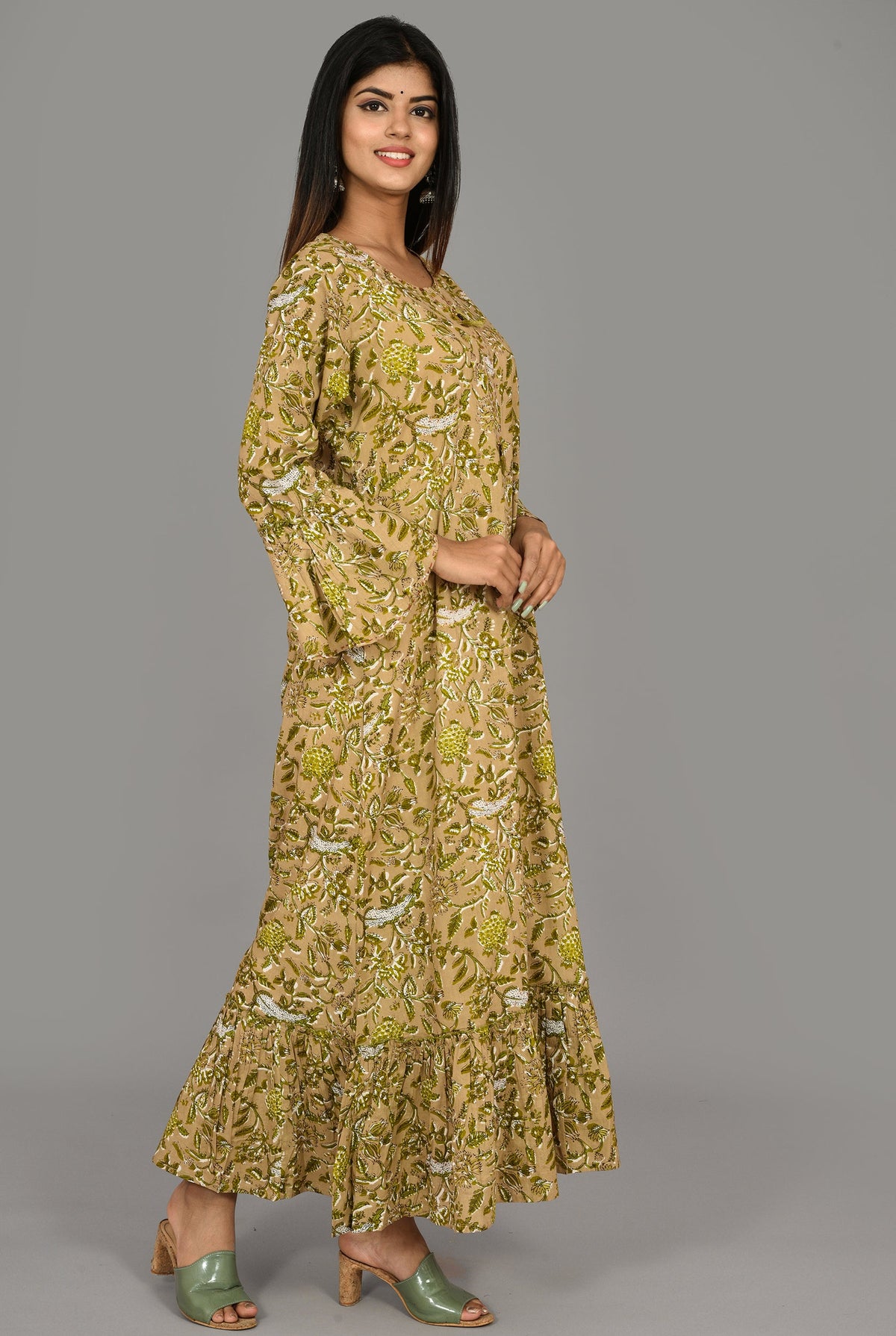 Kaajh Women's Green Floral Print kurta | Grocsy