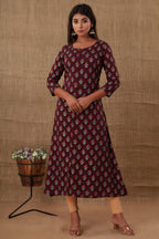 Kaajh Women's Purple Floral Print Kurta | Grocsy