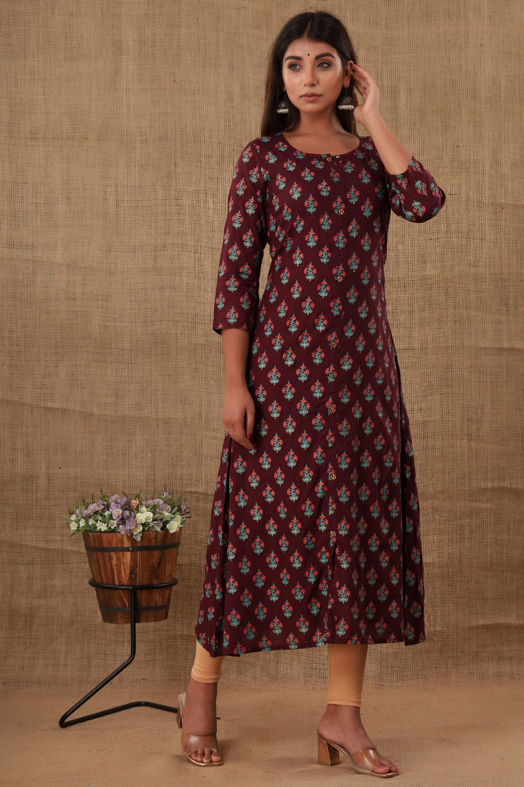 Kaajh Women's Purple Floral Print Kurta | Grocsy