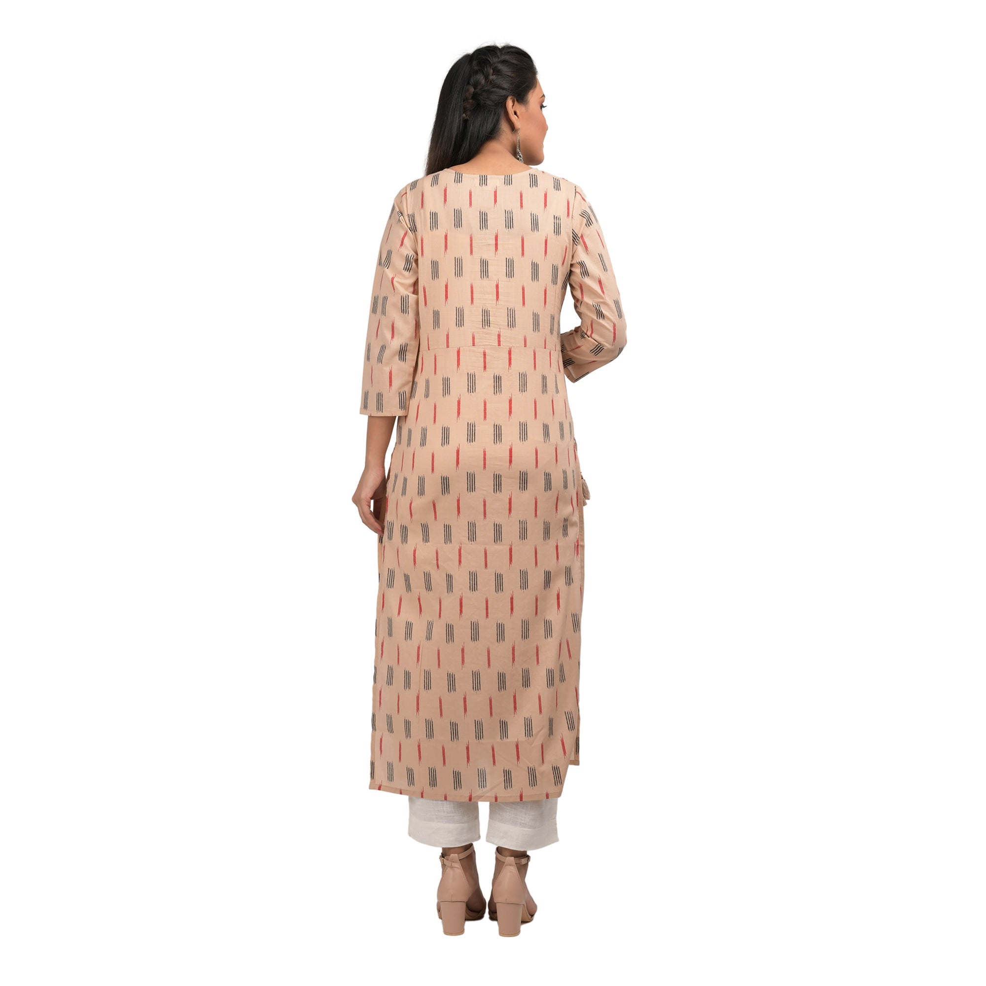 Kaajh Women's Beige Printed Casual kurta | Grocsy