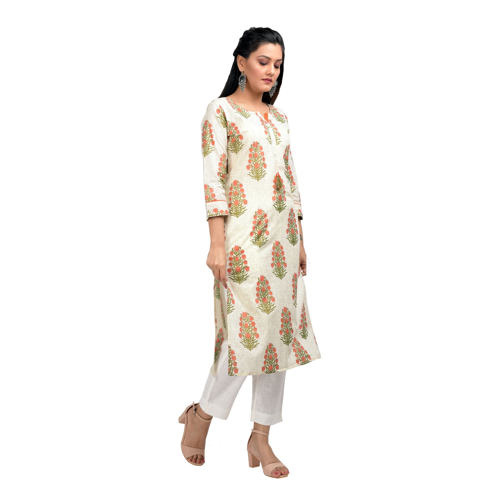 Kaajh Women's Off White Booti Print kurta | Grocsy