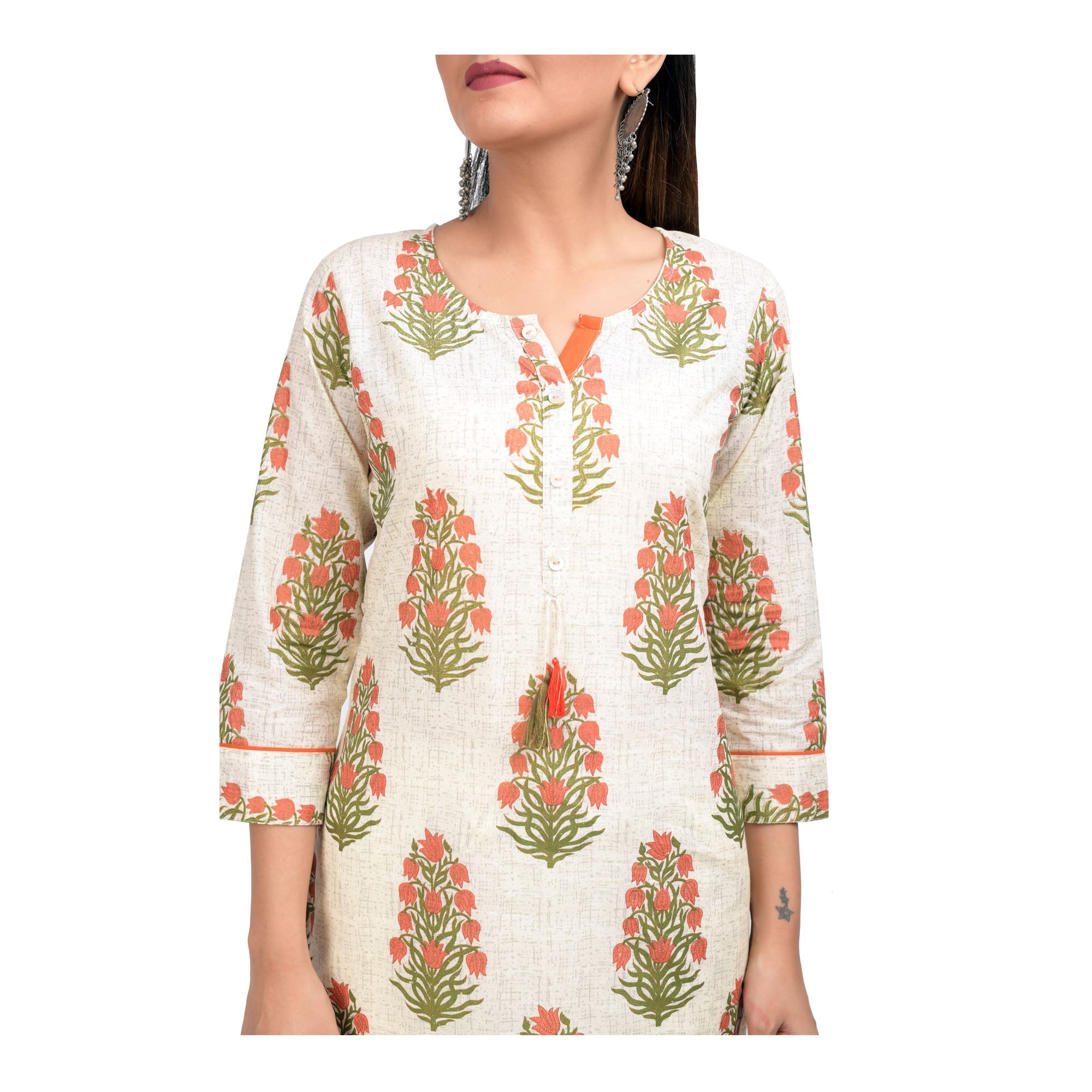 Kaajh Women's Off White Booti Print kurta | Grocsy